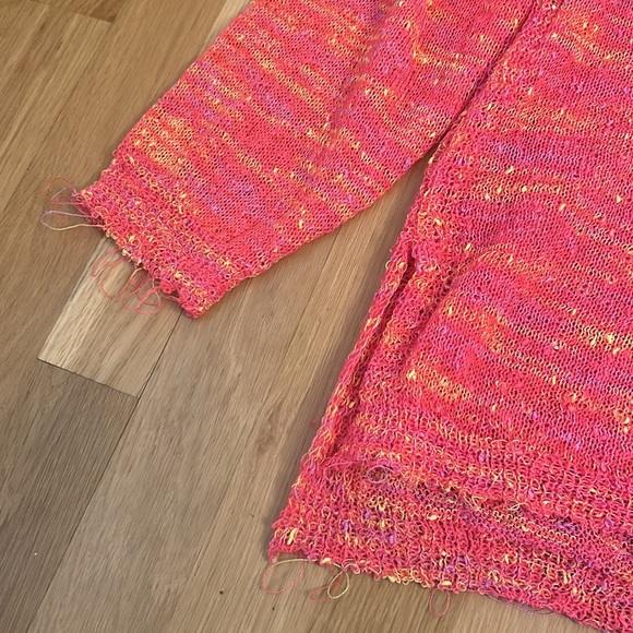 Easel Pink Yellow Purple Fringed Oversized Pocket Sweater Size Small - Picture 9 of 16